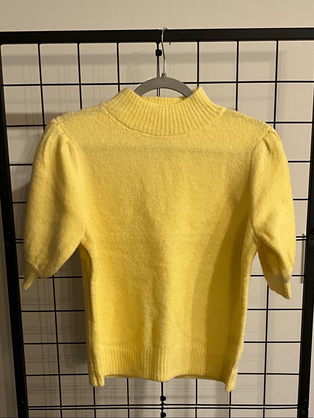 Double Zero Women’s Yellow Short Sleeve Turtleneck Sweater
